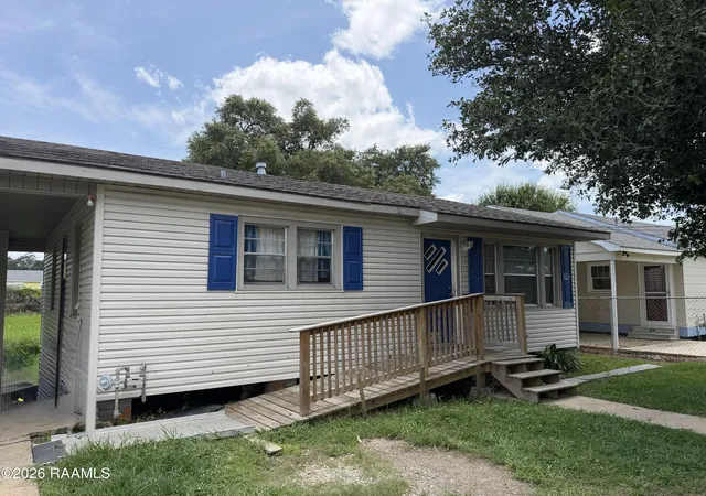 Homes for sale in Opelousas, LA | 1311 Henry St, Opelousas, LA 70570 | MLS# 2600006217