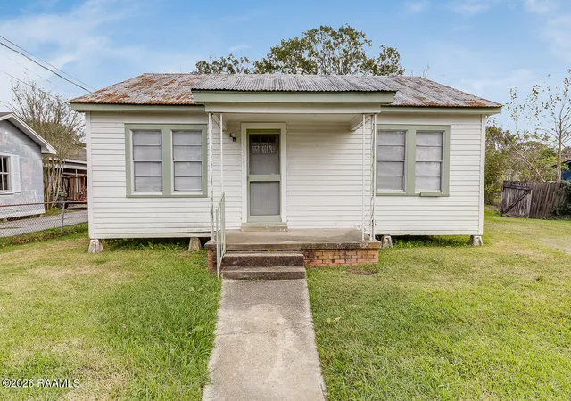 1st image of 1332 Saint Mary St, Scott, LA 70583 | MLS# 2600006524