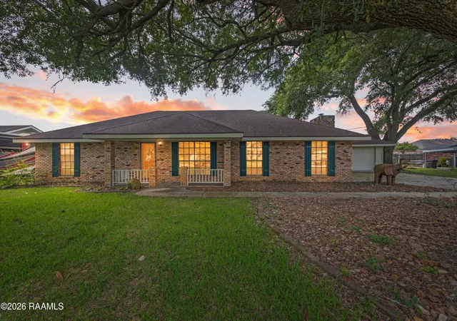 1st image of 522 Claude St, Breaux Bridge, LA 70517 | MLS# 2600007212