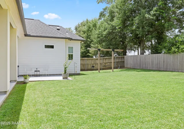 43rd image of 216 Cedar Lake Dr, Youngsville, LA 70592 | MLS# 2600006480
