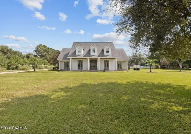 Photo 1 of Sale Pending at 411 Copperfield Wy, Youngsville, LA 70592 | MLS# 2600008114 | Listing updated on 2026-09-16
