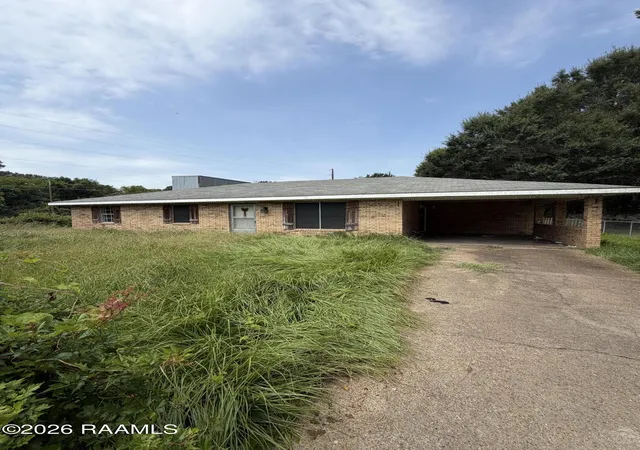 Photo 1 of Single family home for sale at 101 Chatagnier St, Eunice, LA 70535 | MLS# 2600006996 | Listing updated on 2026-07-29