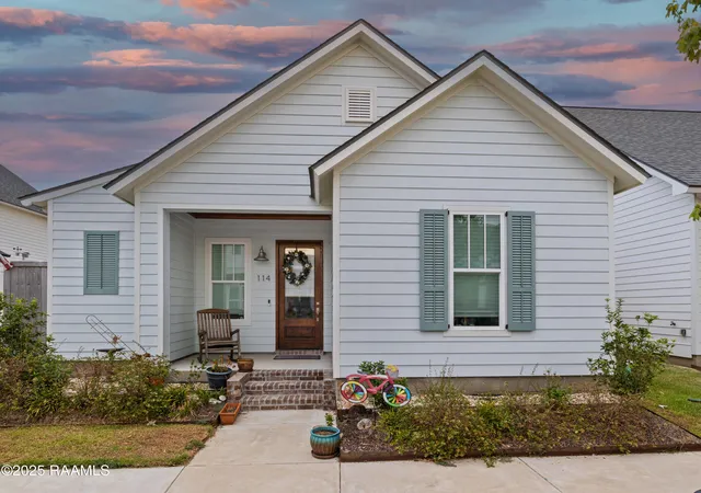 2nd image of 114 San Juan Ln, Youngsville, LA 70592 | MLS# 2500004956