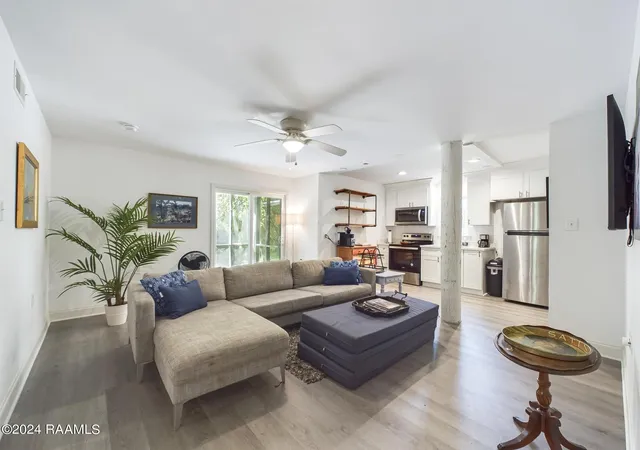 4th image of 68335 Taulla Dr, Covington, LA 70433 | MLS# 24008206