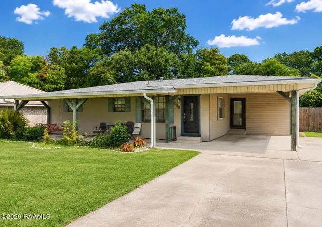 Photo 2 of Single family home for sale at 168 Eckart Dr, New Iberia, LA 70560 | MLS# 2600005680 | Listing updated on 2026-09-01