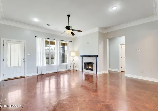 Photo 3 of Sale Pending at 205 Oak Hl Ln, Youngsville, LA 70592 | MLS# 2600004798 | Listing updated on 2026-09-03