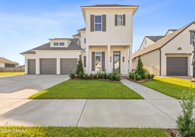 Photo 1 of Single family home for sale at 207 Crossbill Dr, Lafayette, LA 70508 | MLS# 24009710 | Listing updated on 2026-08-30
