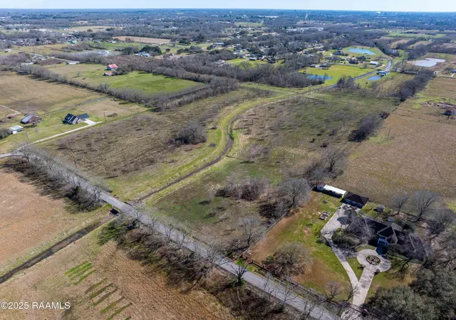 4th image of 200 Gourmet Rd, Carencro, LA 70520 | MLS# 2020024384