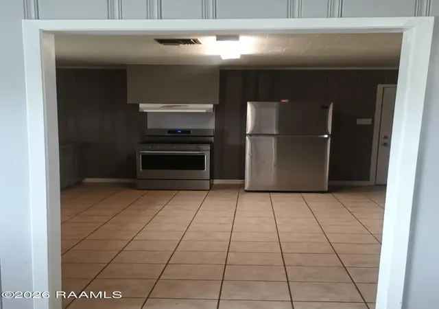 4th image of 507 S Evangeline St, New Iberia, LA 70560 | MLS# 2600006566