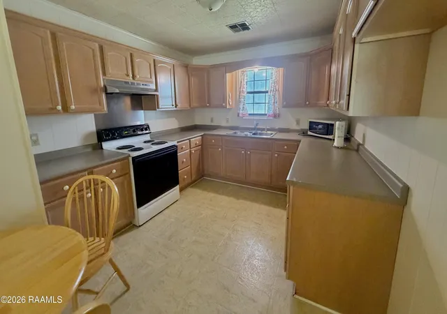 Photo 3 of Single family home for sale at 1203 W 4Th St, Crowley, LA 70526 | MLS# 2600007896 | Listing updated on 2026-08-26