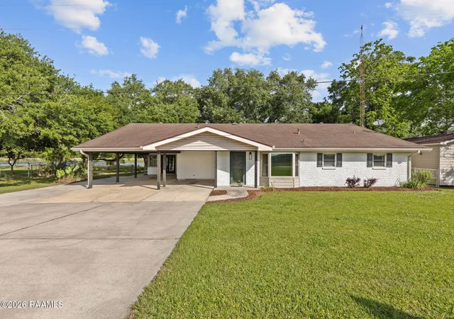 Homes for sale in Patterson, LA | 4826 Hwy 182, Patterson, LA 70392 | MLS# 2600003532