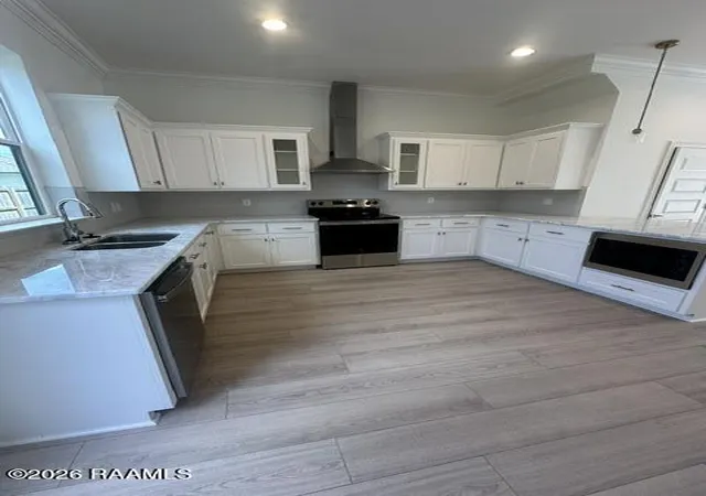 3rd image of 1510 Kaliste Saloom Rd #202, Lafayette, LA 70508 | MLS# 2600006954
