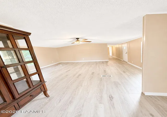 Photo 2 of Single family home for sale at 1305 Etienne St, Ville Platte, LA 70586 | MLS# 2600006935 | Listing updated on 2026-08-02