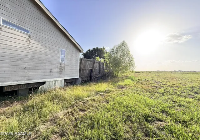 Photo 2 of Manufactured home for sale at 175 St James Ave, Opelousas, LA 70570 | MLS# 2600008125 | Listing updated on 2026-08-29