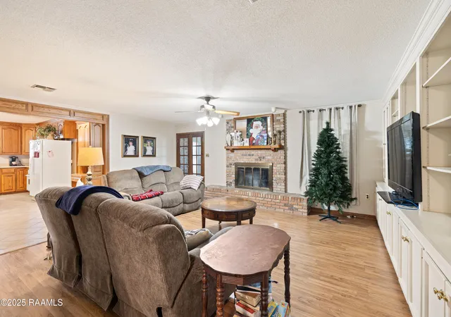 Homes for sale in Franklin, LA | 408 Beth Dr, Franklin, LA 70538 | MLS# 2500006489