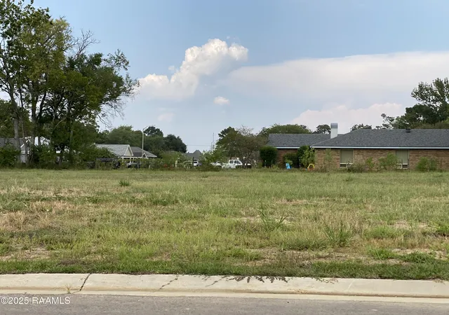 Photo 1 of Land for sale at 100 Leaning Oak Dr, Lafayette, LA 70508 | MLS# 2600007028 | Listing updated on 2026-07-30