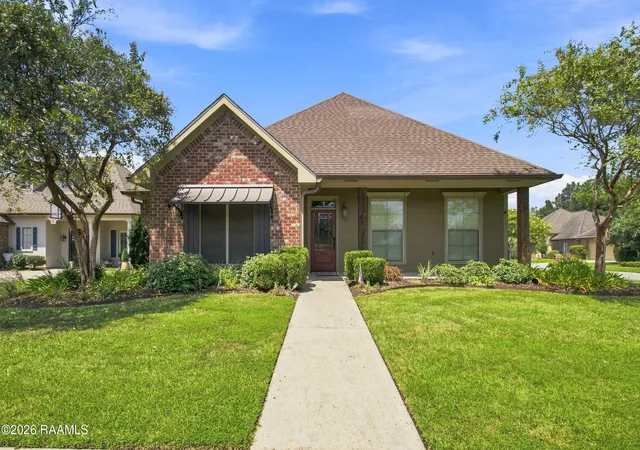 Photo 1 of Single family home for sale at 100 Gatesmere Ct, Lafayette, LA 70508 | MLS# 2600008161 | Listing updated on 2026-09-04