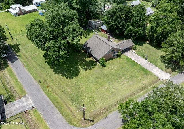 39th image of 300 Wildlife Dr, Lafayette, LA 70507 | MLS# 2600005887
