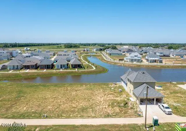 3rd image of 411 Villager Ave #A, Scott, LA 70583 | MLS# 24003974