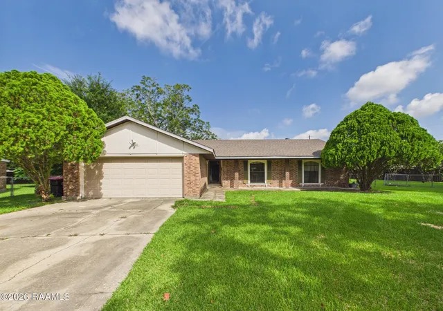 1st image of 210 Castle Row, Lafayette, LA 70506 | MLS# 2600006670
