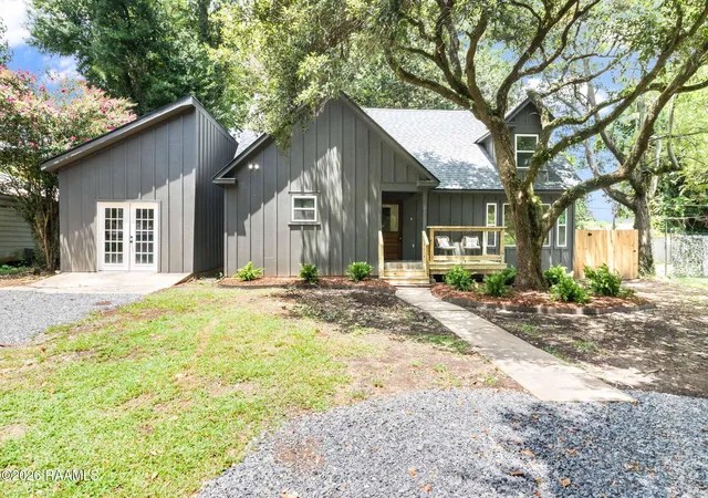 Photo 1 of Single family home for sale at 214 Stephens St, Lafayette, LA 70506 | MLS# 2600007436 | Listing updated on 2026-09-14