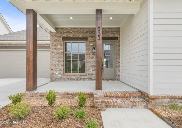 3rd image of 223 Trail Pointe Dr, Scott, LA 70583 | MLS# 2500006936