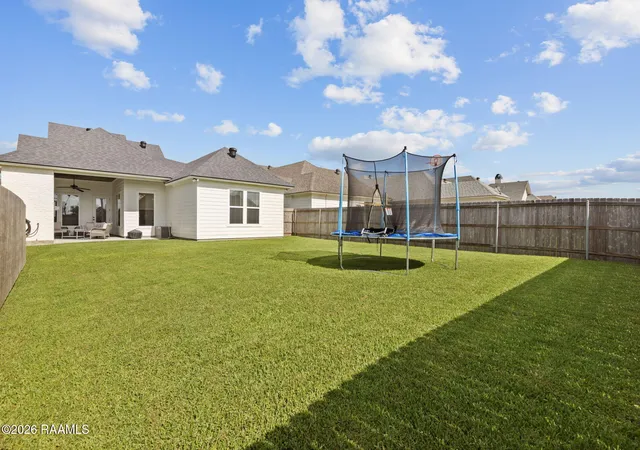 Homes for sale in Youngsville, LA | 209 San Domingo Dr, Youngsville, LA 70592 | MLS# 2600005530