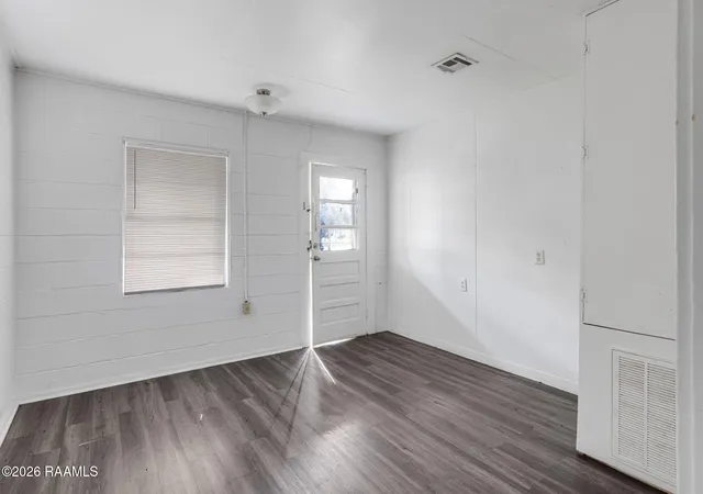 Listing Photo 4 - Condo for sale in building located at 495/497 Oneal Chube St, Franklin, LA 70538