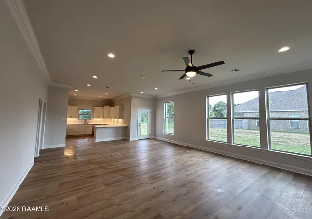 2nd image of 124 Oak Haven Dr, Lafayette, LA 70507 | MLS# 2600005676