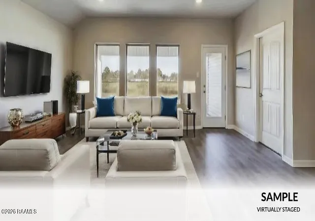 2nd image of 1512 Ashland Rdg, New Iberia, LA 70560 | MLS# 2600005116