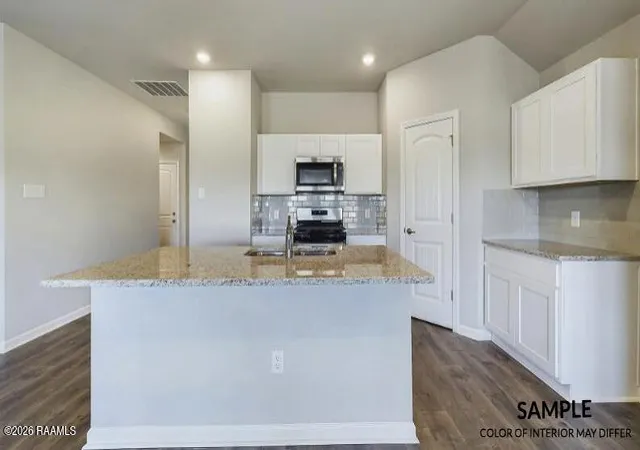 5th image of 1512 Ashland Rdg, New Iberia, LA 70560 | MLS# 2600005116