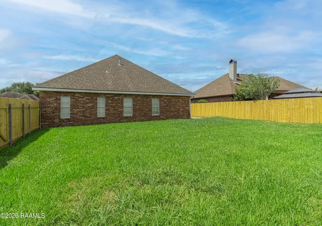 30th image of 2007 Sugar Palm Dr, New Iberia, LA 70563 | MLS# 2600007758