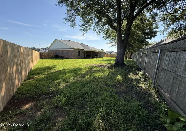 Homes for sale in Broussard, LA | 202 Spring Meadow Dr, Broussard, LA 70518 | MLS# 2600000227