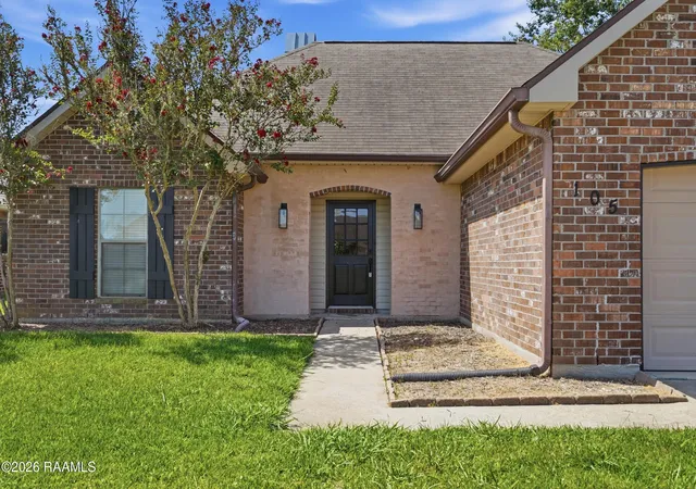 Photo 3 of Sale Pending at 105 Nestling Cvs, Carencro, LA 70520 | MLS# 2600007711 | Listing updated on 2026-09-08