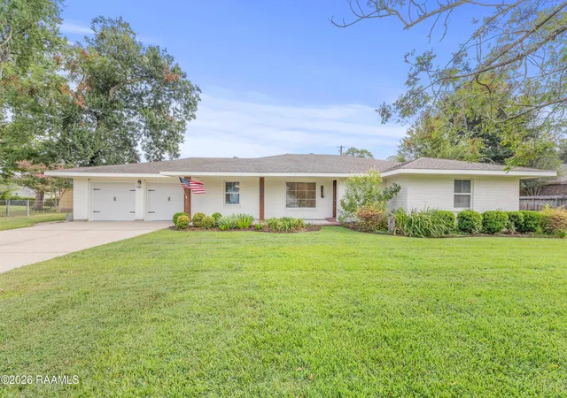 Photo 1 of Single family home for sale at 136 Alonda Dr, Lafayette, LA 70503 | MLS# 2600007923 | Listing updated on 2026-09-21