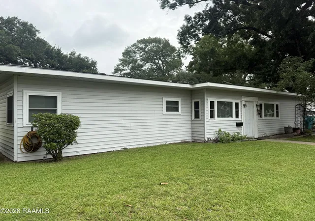 Homes for sale in Eunice, LA | 650 W Walnut Ave, Eunice, LA 70535 | MLS# 2600004856