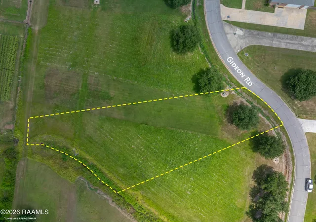 3rd image of 118 Gideon Rd, Youngsville, LA 70592 | MLS# 2600007233