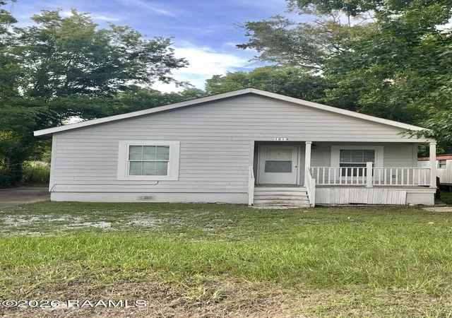 Homes for sale in Ville Platte, LA | 1213 Martin Luther King Dr, Ville Platte, LA 70586 | MLS# 2600006261