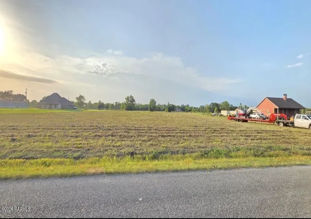 Photo 2 of Land for sale at 0 Chawee Rd, Breaux Bridge, LA 70517 | MLS# 2600007995 | Listing updated on 2026-08-27