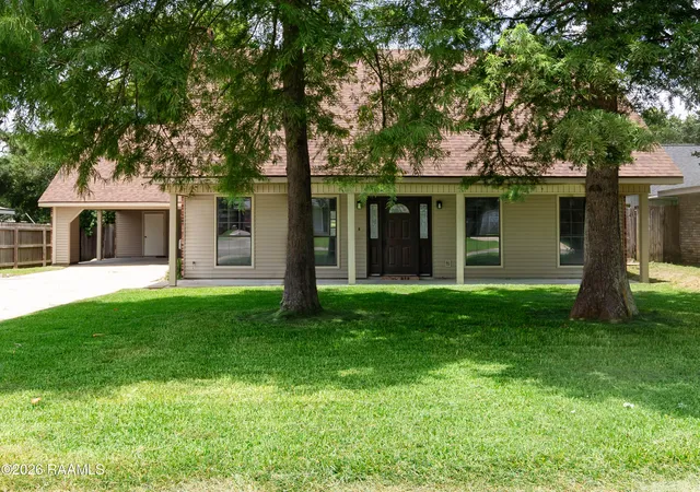 Photo 1 of Single family home for sale at 115 Briar Green Dr, Youngsville, LA 70592 | MLS# 2600005910 | Listing updated on 2026-09-25