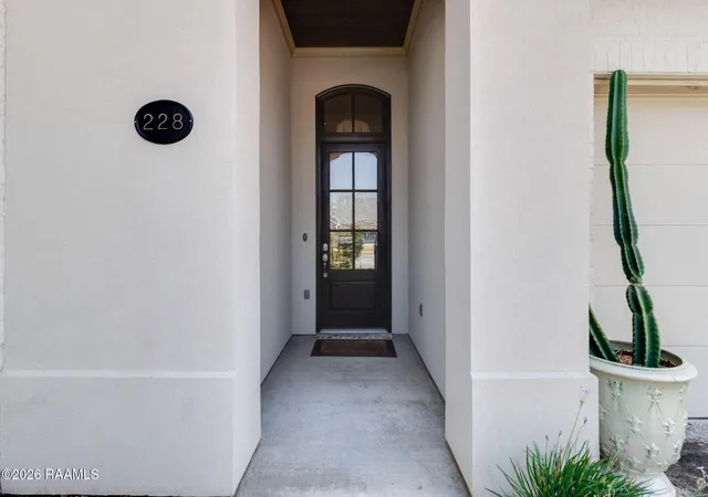 Photo 3 of Single family home for sale at 228 Tennyson Dr, Broussard, LA 70518 | MLS# 2600008005 | Listing updated on 2026-09-08