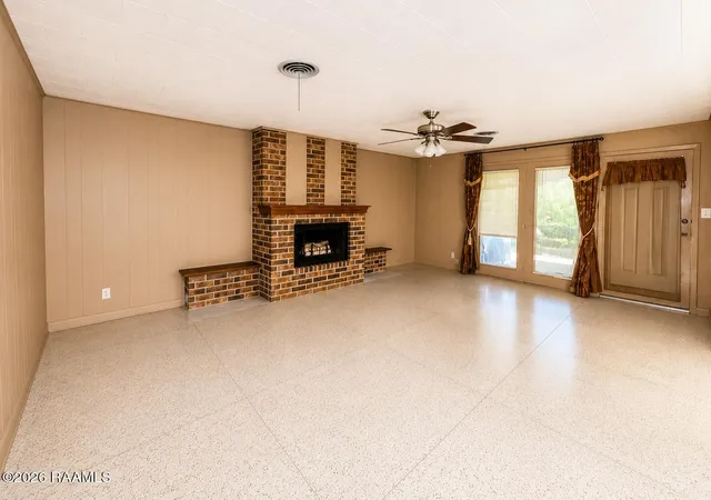 Photo 3 of Sale Pending at 8419 E Sand Pit Rd, Abbeville, LA 70510 | MLS# 2600006901 | Listing updated on 2026-09-01