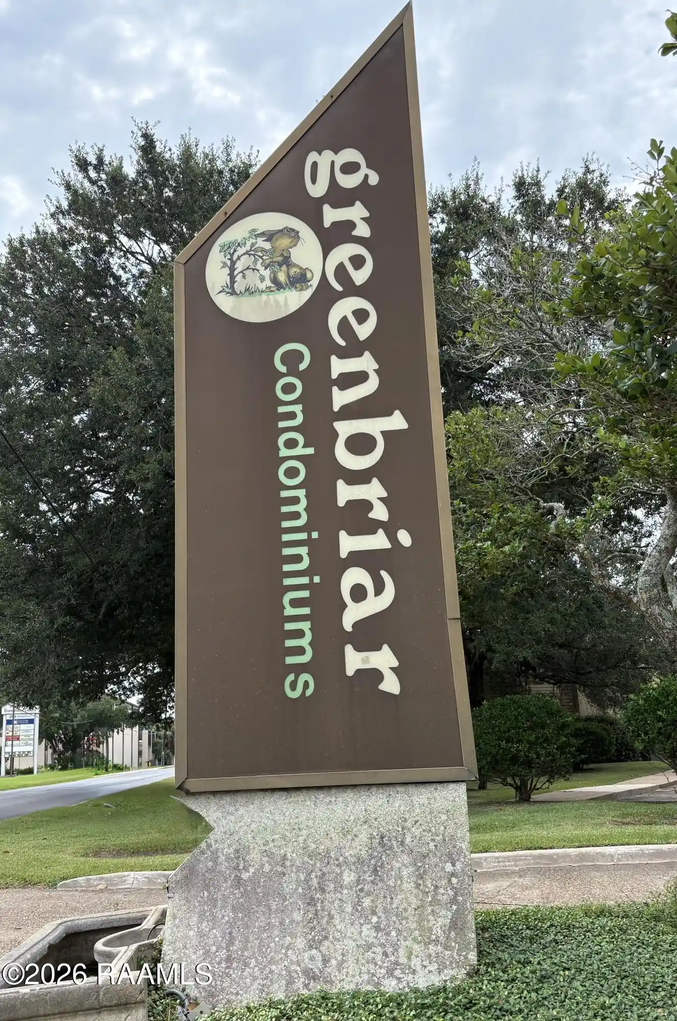 Photo 1 of Condo for sale at 220 Doucet Rd #233E, Lafayette, LA 70503 | MLS# 2600008516 | Listing updated on 2026-10-22