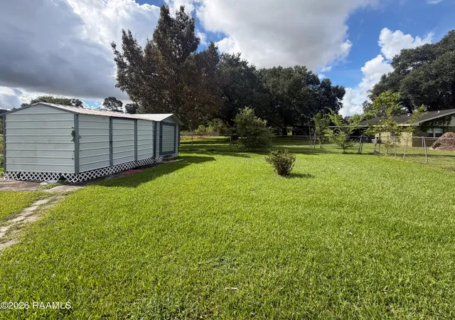 Photo 12 of Single family home for sale at 121 W Walnut St, Crowley, LA 70526 | MLS# 2600007657 | Listing updated on 2026-08-31