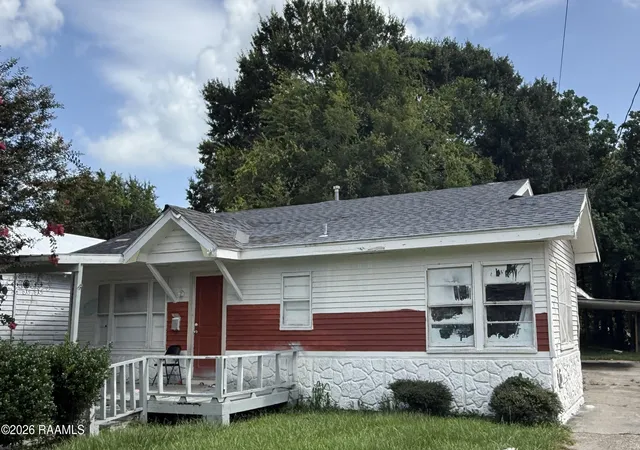 Photo 1 of Single family home for sale at 529 Park Ave, New Iberia, LA 70560 | MLS# 2600006398 | Listing updated on 2026-09-18