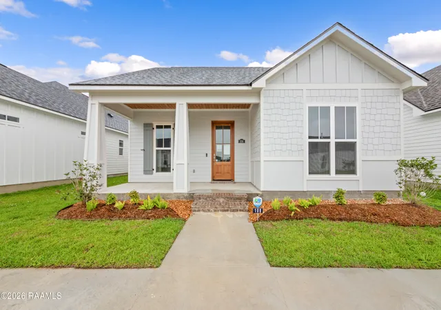 4th image of 108 Harbourside Dr, Youngsville, LA 70592 | MLS# 2600000573