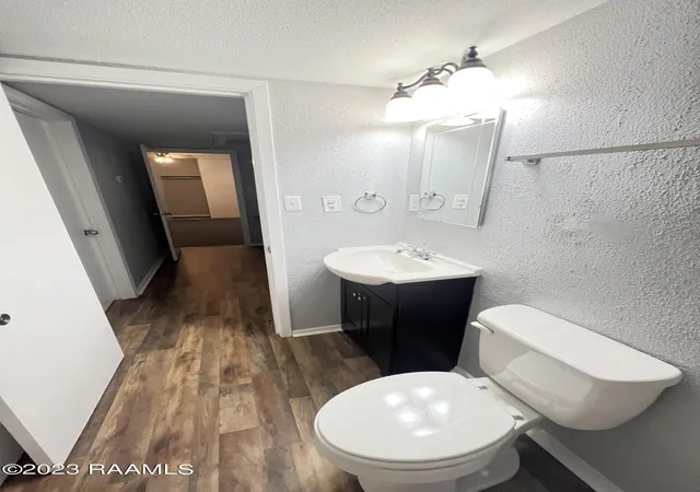 2nd image of 1301 Saint John St, Lafayette, LA 70506