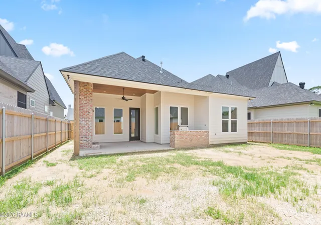35th image of 212 Amsterdam Ave, Youngsville, LA 70592 | MLS# 2600002131
