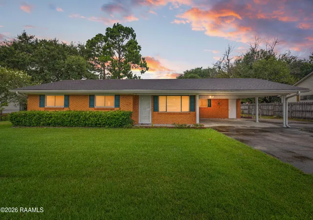 Photo 1 of Single family home for sale at 149 Mimosa Pl, Lafayette, LA 70506 | MLS# 2600007254 | Listing updated on 2026-08-27