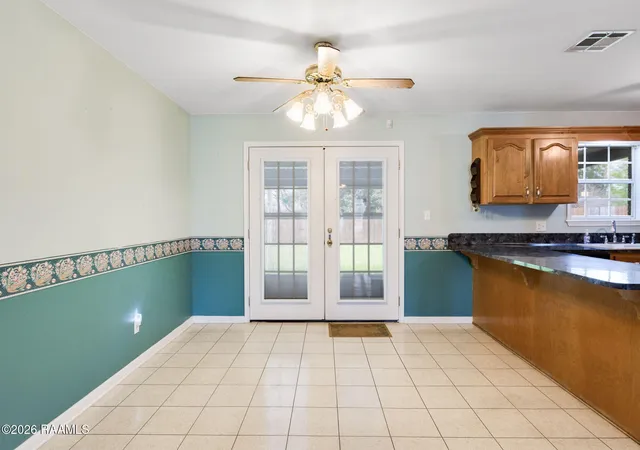 Homes for sale in Lafayette, LA | 311 Lodge Dr, Lafayette, LA 70506 | MLS# 2600001976